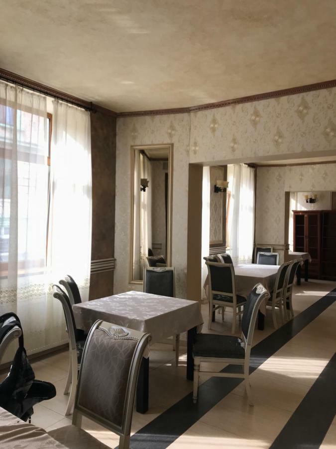 Hotel Cosmin Arad Exterior foto